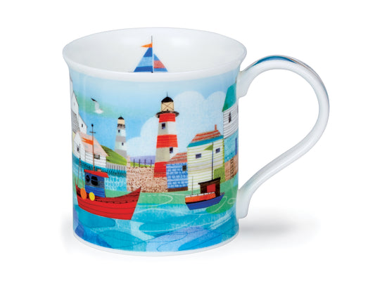 This charming Shore Life mug depicts a friendly harbour town. Made of fine bone china, this is perfect for keeping your drink warm, even in the face of a cool sea breeze! 