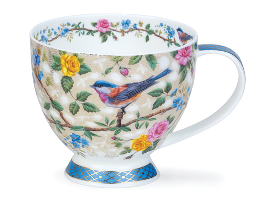 Elevate your tea or coffee experience with the Satori design adorning this footed teacup from Dunoon. Embellished with real gold accents, this fine bone china mug adds a touch of luxury to your beverage enjoyment.